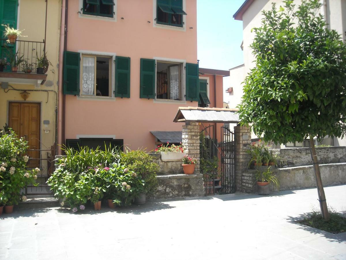 Casa De Batte Apartment Riomaggiore Exterior photo